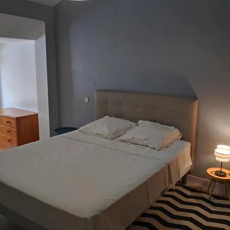 Hotel 126 M With Pool Between Town And Sea 3*